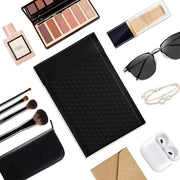 #000 Black polyester-filled envelopes are suitable for small business jewelry