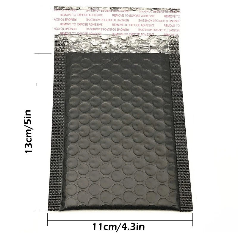 #000 Black polyester-filled envelopes are suitable for small business jewelry