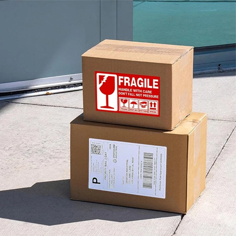 20pcs red fragile stickers (7x13 cm) | Shipping labels for boxes and packages