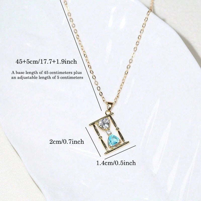 Golden pendant necklace accessory, necklace jewelry birthday and graduation gift